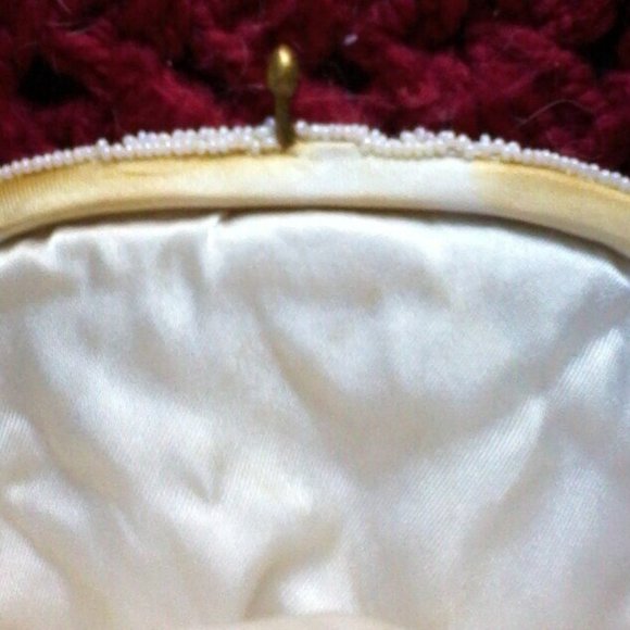 Vintange Hand Beaded White Purse - Picture 6 of 6